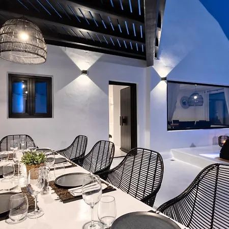 Exquisite Mykonos Hephaestus I 5 Bedroom Infinity Pool Outdoor Jacuzzi Psarou Psarrou