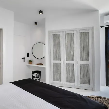 Villa Lkm 5 Bedrooms Black Royal I Mykonos Psarou