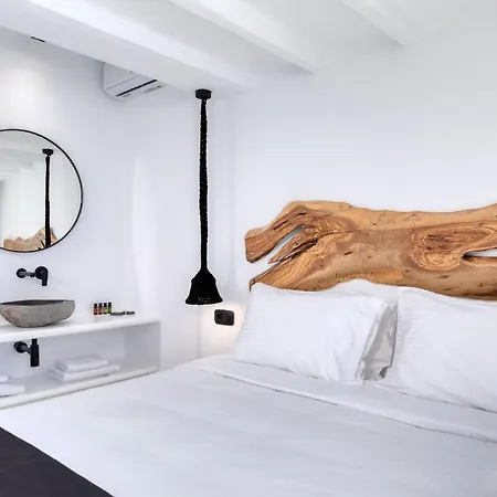 Exquisite Mykonos Hephaestus I 5 Bedroom Infinity Pool Outdoor Jacuzzi Psarou Psarrou