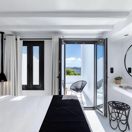 Lkm 5 Bedrooms Black Royal I Mykonos Psarou Villa