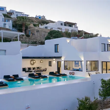 Villa Exquisite Mykonos Hephaestus I 5 Bedroom Infinity Pool Outdoor Jacuzzi Psarou